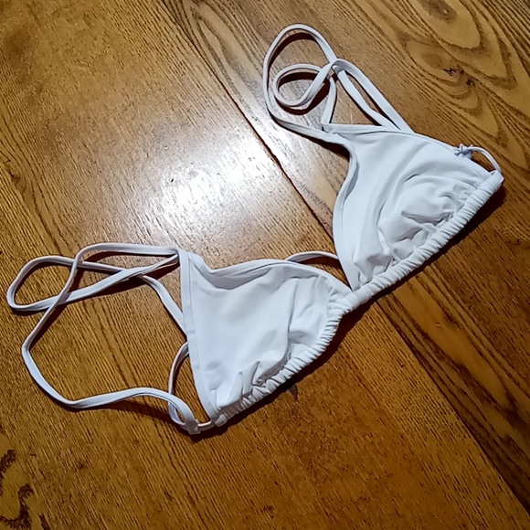 Andie Bikini Womens Top MEDIUM Swim WHITE NEW The Cannes To Resort Beach Pool - Picture 2 of 7